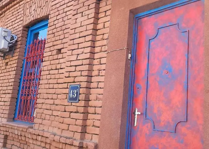 4 Chocolate Apartments In Old Tbilisi